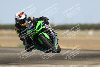 media/Sep-01-2025-Lets Ride (Mon) [[4370d11284]]/B Group/1020am (Sweeper)/